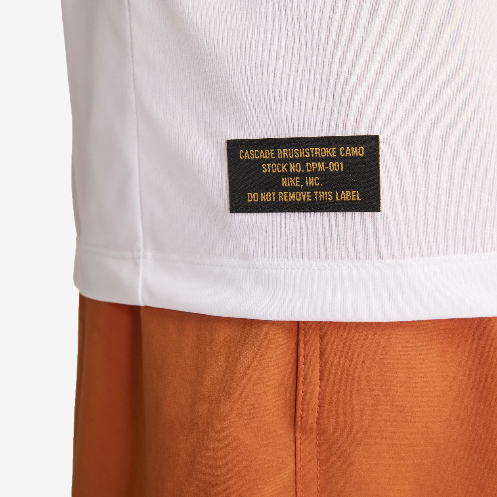 NIKE DRI-FIT T-SHIRT - MEN FV8370-100