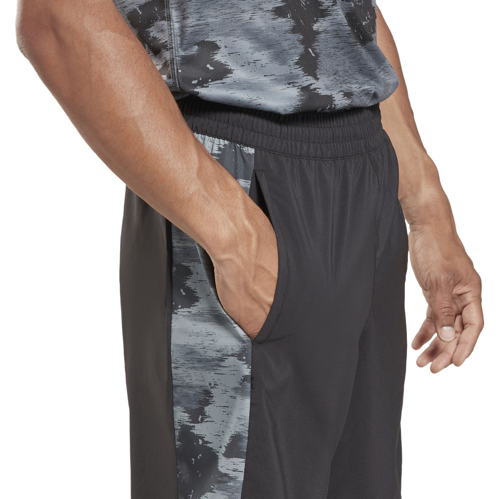 REEBOK TRAIN CAMO SHORTS CM264-HT1691