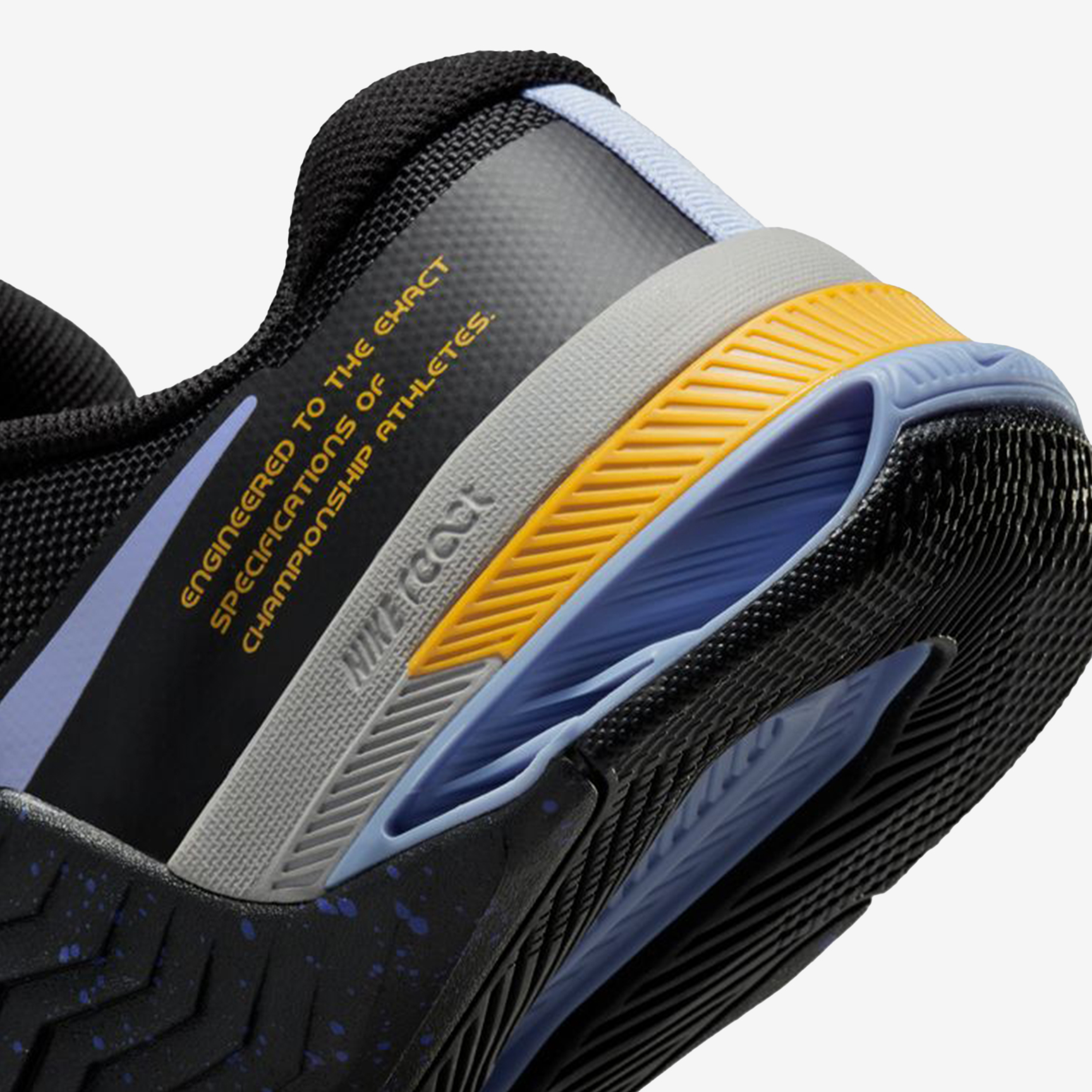 NIKE METCON 8 - WOMAN DO9327-002