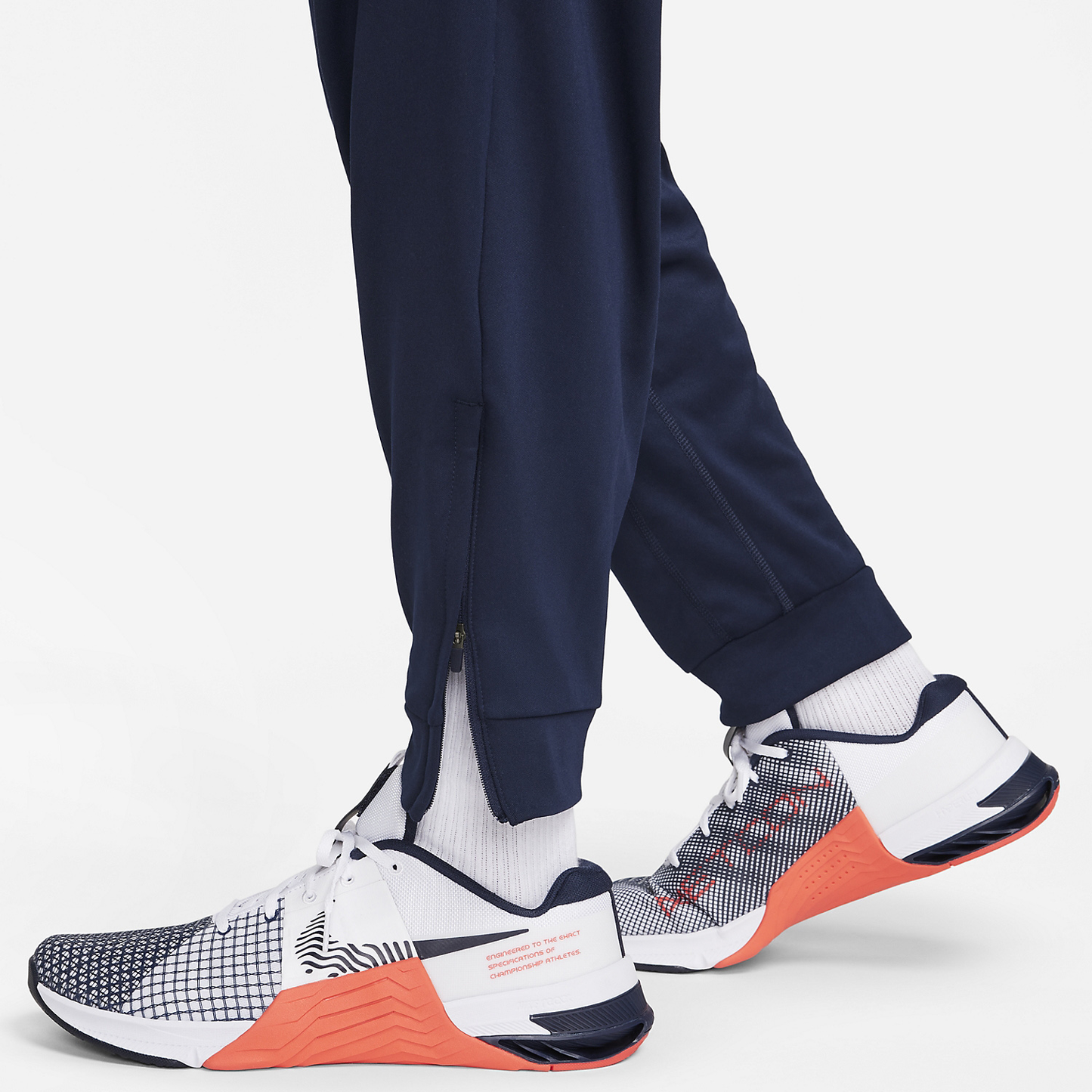 JOGGER NIKE TOTALITY Dri-FIT FB7509-451